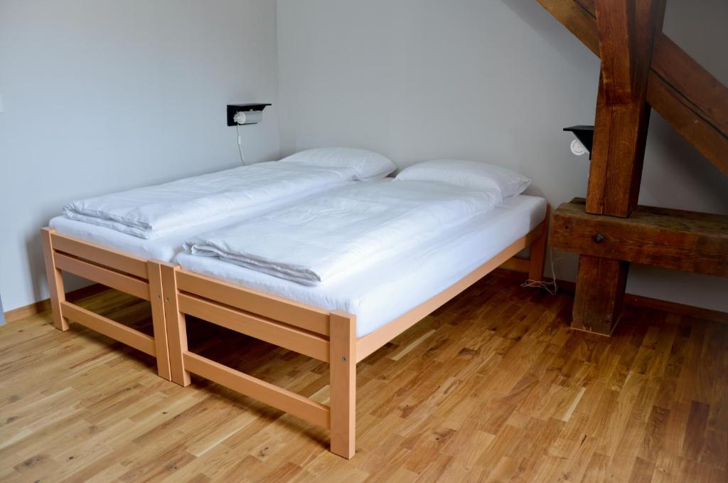 Depot 195 - Hostel Winterthur Oda fotoğraf